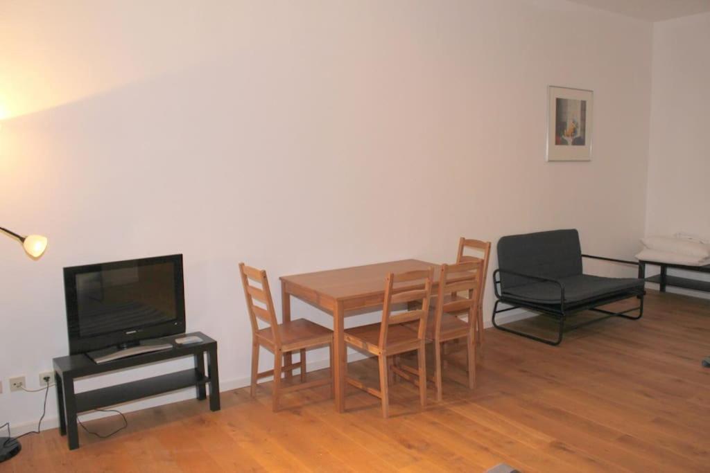 Mainhatten Apartment Frankfurt am Main Ruang foto