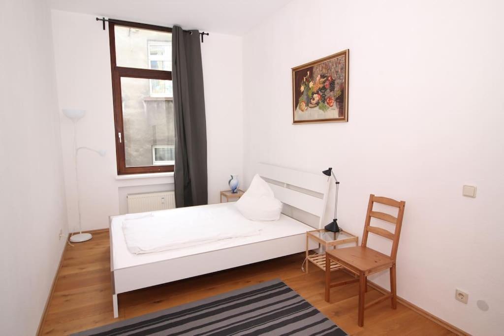 Mainhatten Apartment Frankfurt am Main Ruang foto