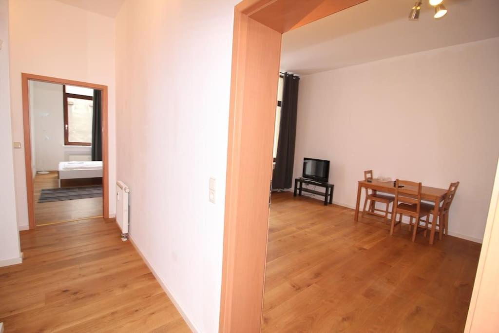 Mainhatten Apartment Frankfurt am Main Ruang foto